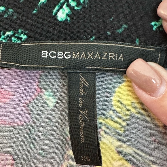 BCBG MaxAzria Tropical Sleeveless Dress - Size XS Worn Once - Picture 11 of 12
